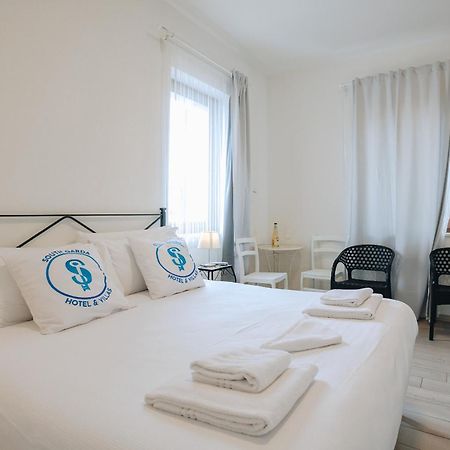 Sg Rooms - Casa Laura Peschiera del Garda Eksteriør billede